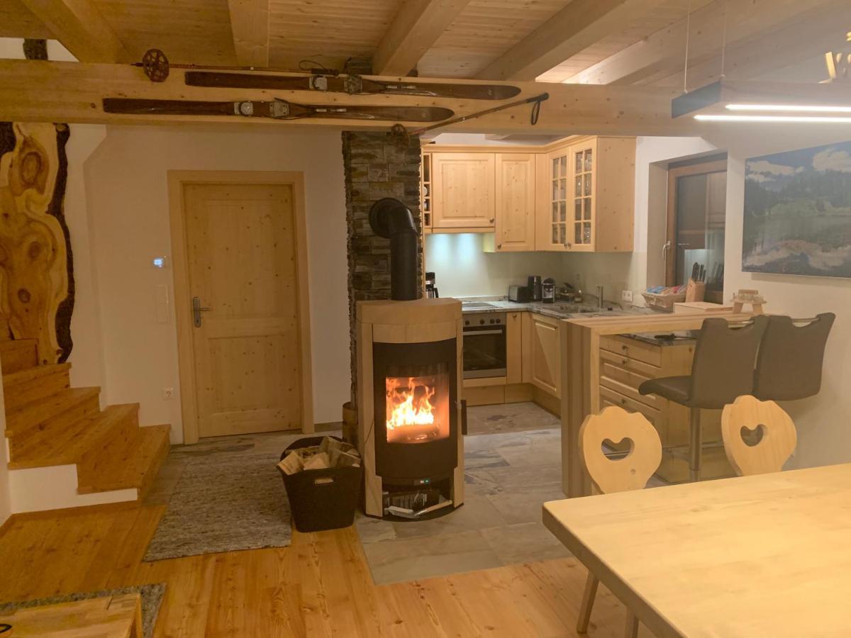Almhaus & Almchalet Flattnitz ภายนอก รูปภาพ