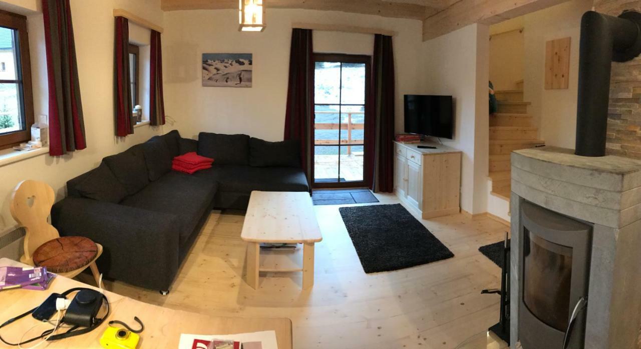 Almhaus & Almchalet Flattnitz ภายนอก รูปภาพ